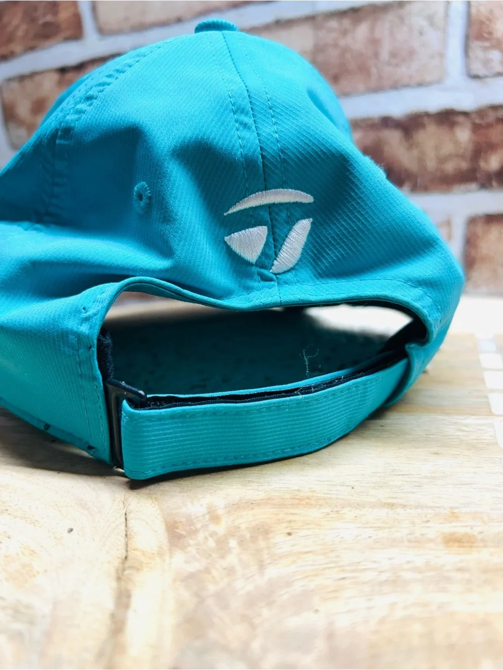 TaylorMade Golf Hat Cap turquoise Blue
